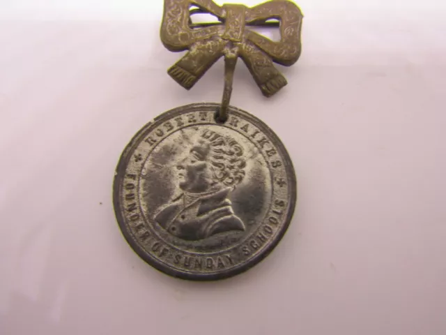 Antique medal - Sunday School Centenary medal 1880 - Robert Raikes