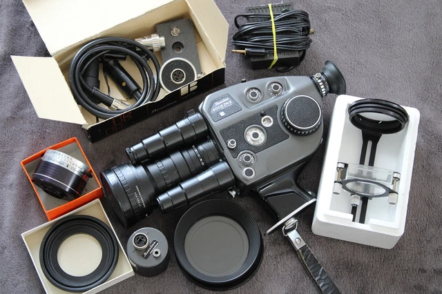 Beaulieu 4008ZM II / Cámara Super 8 / sin probar como defectuoso / con cargador