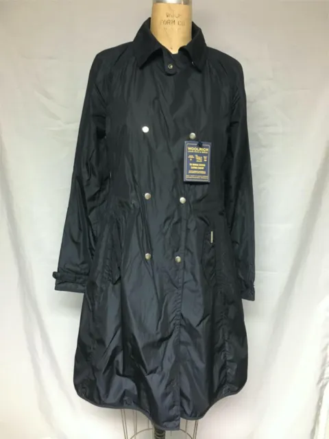 Woolrich Lightweight Water Repellent  Raincoat Coat Navy Medium NWT $425