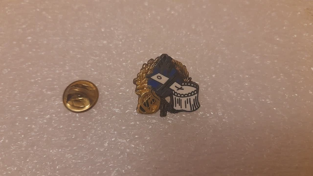 Pin's Vintage Gendarmerie Languedoc Roussillon – Original Des Années 90, 25x16mm