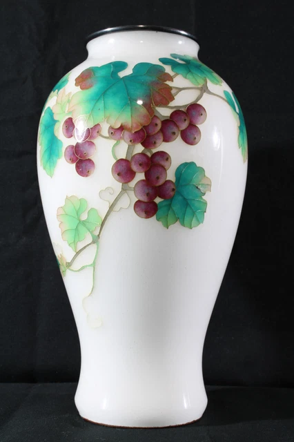 Ando Jubei Japanese Cloisonne Signed 7.5" Vase Grape Vine Motif Taisho Showa