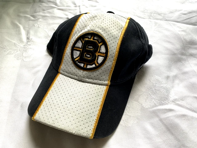 Boston Bruins NHL Hat Cap Snapback Hockey CCM White Net Adjustable Black