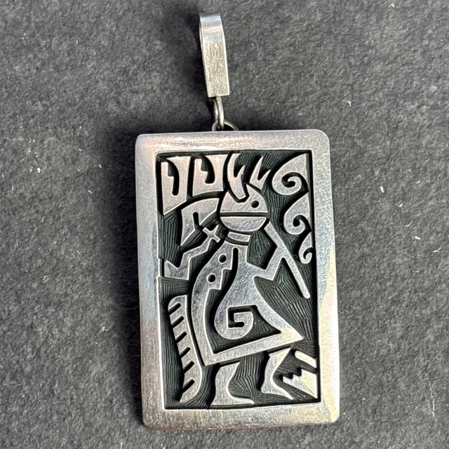 FERNANDO PUHUHEFVAYA HOPI Vintage Sterling Silver Pendant Figural