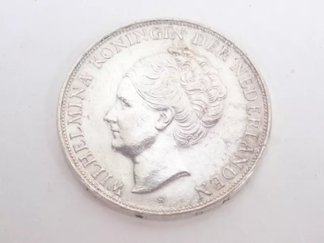 Pays-Bas / Nederland : 2 - 1/2 Gluden  argent  Wilhelmina 1937 2