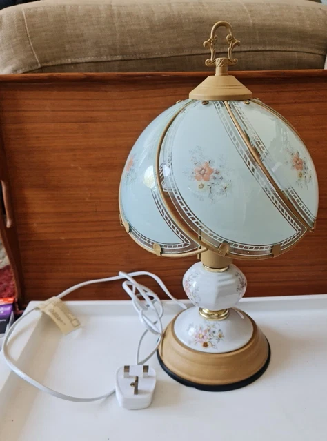 Plustron E442 Vintage Touch Lampe, Keramik, Glasmetall, Blumenmuster selten matt