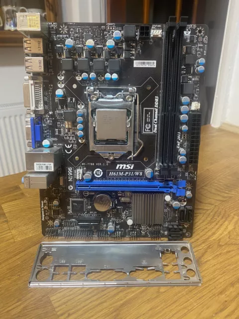 MSI H61M-P31/H8 + CPU Intel i7-2600 - pacchetto processore scheda madre - TESTATO
