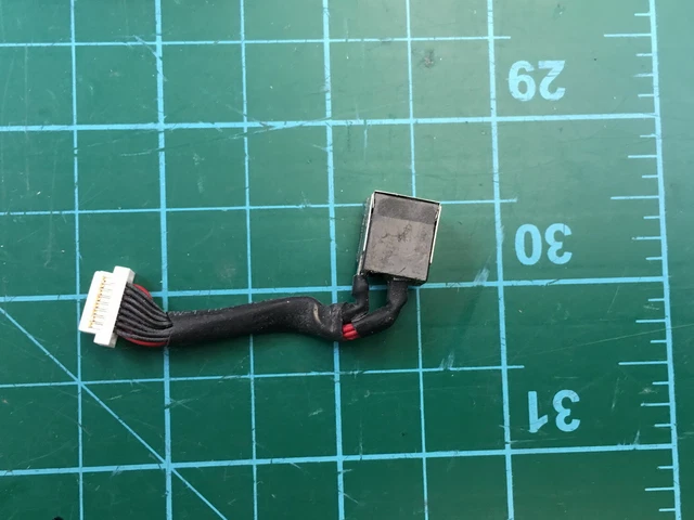 Razer Blade 14" RZ09 RZ09-0102 DC in Power Jack w/ Cable