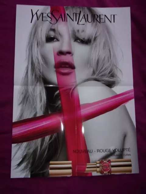 Affiche publicité papier  YVES SAINT LAURENT / Kate Moss  rouge à lèvres 42 x 59