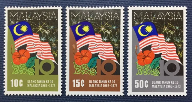 MALAYSIA 1973 10th Anniversary of Malaysia Set of 3V SG#105-107 MH