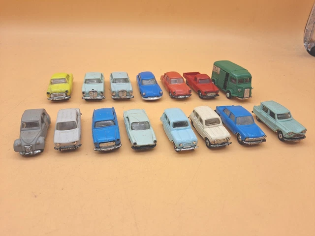 Lot De 17 Micro-voitures Norev, Lesney, Jouef - Échelle HO 1/86 - Occasion