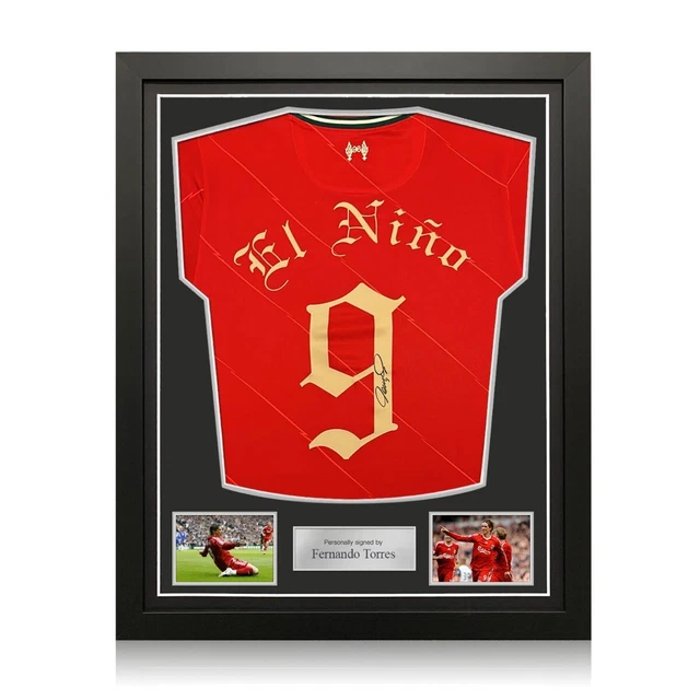 Maillot du AC Milan 2024 signé par Zlatan Ibrahimovic et encadré AC Milan Officiel | LCS