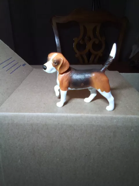 Breyer companion animals Beagle #1527 Used retired