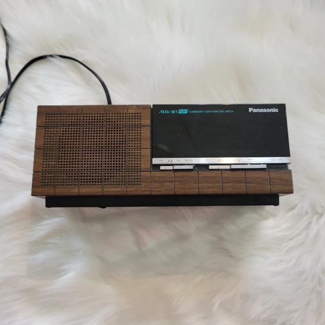 VINTAGE PANASONIC ACCU Set FF Clock Radio RC6320 In good working