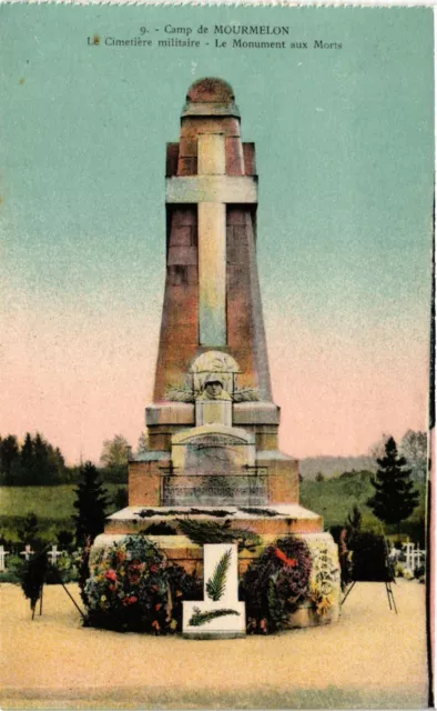 CPA MILITAIRE Camp de Mourmelon-Le Cimetiere militaire (315739)