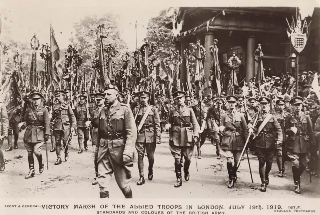 Postcard Victory March of Allied Troops in London 1919 military WW1 Rare RP