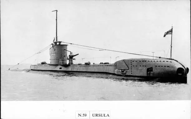 British Royal Navy Submarine HMS Ursula SHIPPING NAVAL OLD PHOTO