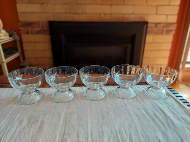 Set Of 5 Vintage Libbey Glass Usa Large Ribbed Pedestal Ice Cream/ Dessert Bowls