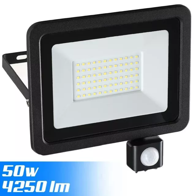 Faro LED 50W Luce Alta Luminosita 4250 lm Faretto esterno con Sensore Movimento