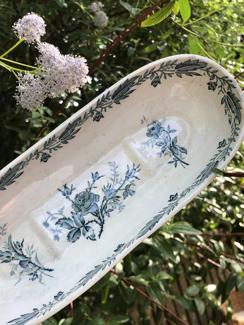 ANCIEN PORTE PEIGNE ou porte savon en faïence décor Pavots EUR 12,00 - FR