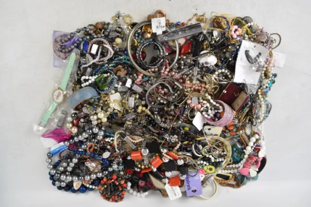 Job Lot Of 6.3Kg Mixed Women's Costume Jewellery Bundle Necklaces, Bracelets Etc