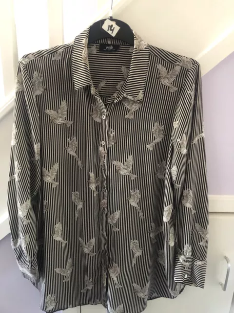 Wallis Ladies Women’s Top Shirt Blouse  Size 16 Pinstripe With Hummingbird Motif