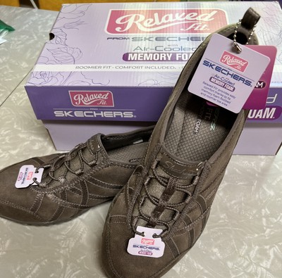 Skechers Air-Cooled Relaxed Fit Shoes Breath Easy W/Memory Foam Sz 10 Taupe NIB
