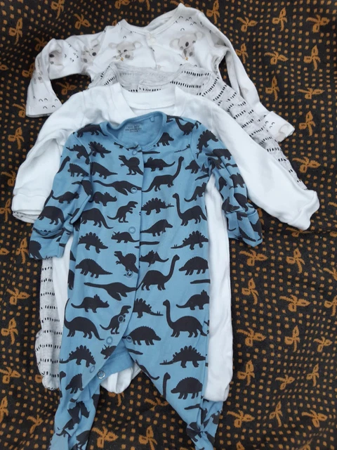 Pacchetto vestiti BAMBINO BAMBINO - 4 pigiami 0- 3 mesi LOOK