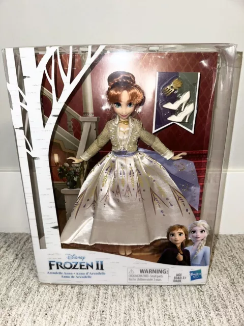 Disney Frozen 2 Anna Arendelle Deluxe Fashion Doll Set, Cream Dress, New BNIB