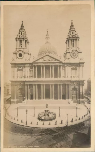 UK, London. St Paul Cathedral, west front  Vintage albumen print.  Tirage albu