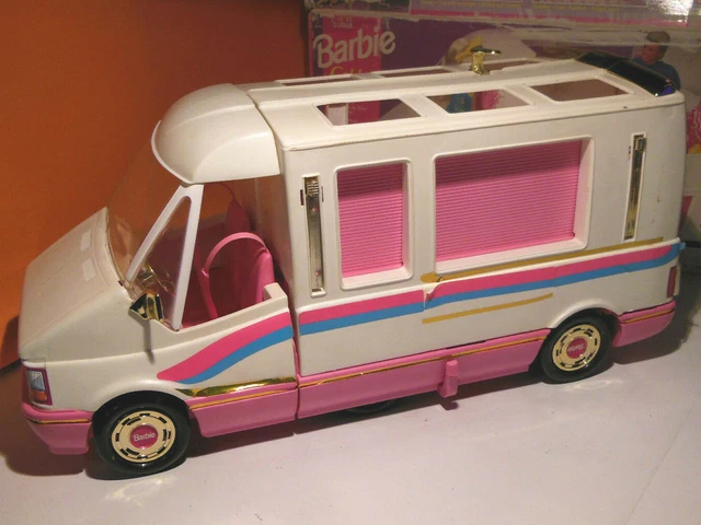 Barbie dream hotsell camper prezzo