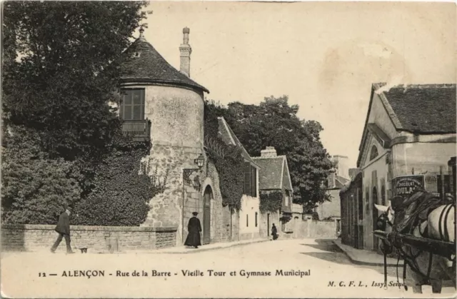 CPA ALENCON-Rue de la Barre-Vieille Tour et Gymnase Municipal (29975)