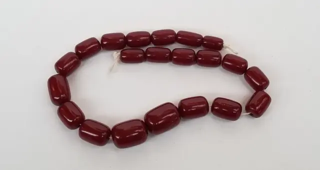 Art Deco Cherry Red Amber Bakelite Faturan Barrel Beads 21 grams