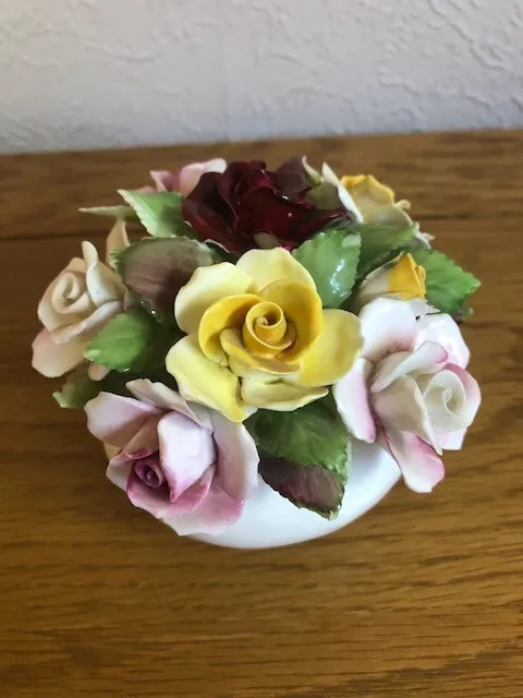 Vintage 'Royal Doulton' 4 inch Roses Flower Posy