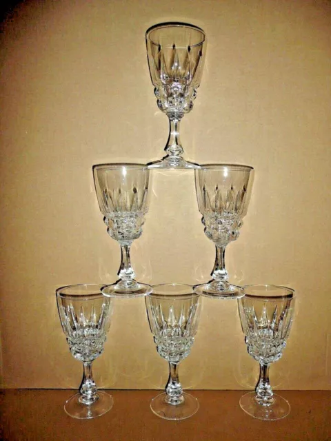 6 VERRES vin blanc 11,5 cl , modèle POMPADOUR en cristal d'arques ; lot / série