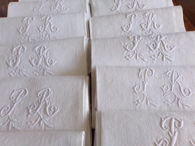 12 Grandes Serviettes De Table Anciennes En Coton Damassé Brodé - Monogramme AD, 55x48 Cm