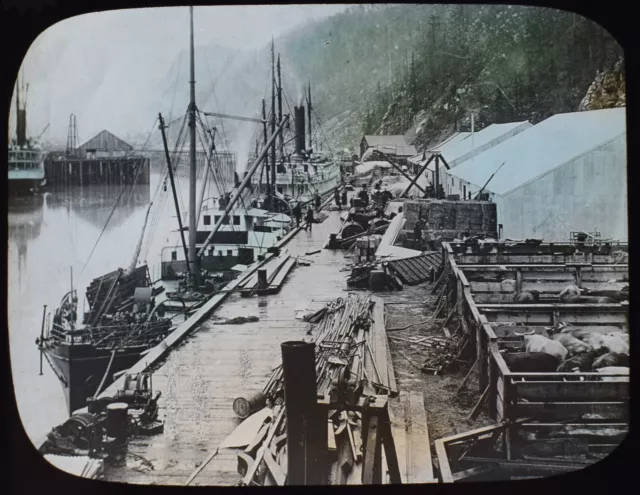 WILLIAM MOORES WHARF SKAGWAY ALASKA USA C1898 PHOTO Magic Lantern Slide