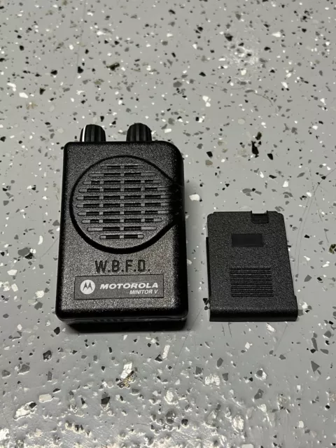 Motorola Minitor V Low Band 47.12-48.99 MHz Stored Voice 2Ch Pager A01KMS9239BC