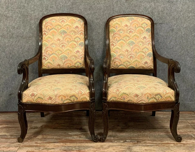 Magnifica coppia di poltrone d'epoca Napoleone III in mogano del 1850 circa