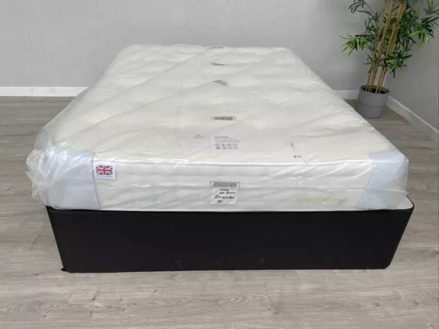 Rest Assured Swaledale 1000 Pocket Natural Mattress 4FT 6 Double RRP £895