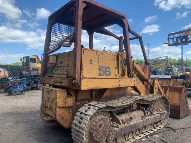 Case 1455B crawler loader, good u/c, runs and operates great!!