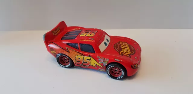 voiture Mattel Disney Pixar Cars rust eze 95  métal  Toys 7,5 cm