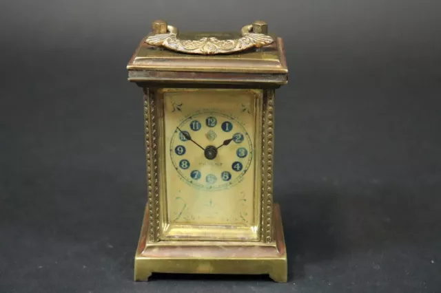 ** Antike Offiziersuhr, Reiseuhr, British United Clock Company, um 1890-1900 **