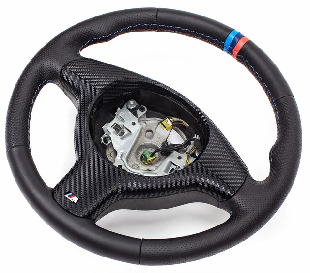 Couvre-volant Cuir Pour BMW E46 (Coupé/Cabrio) - Noir, Aiguille Et Fil Inclus (Neuf)