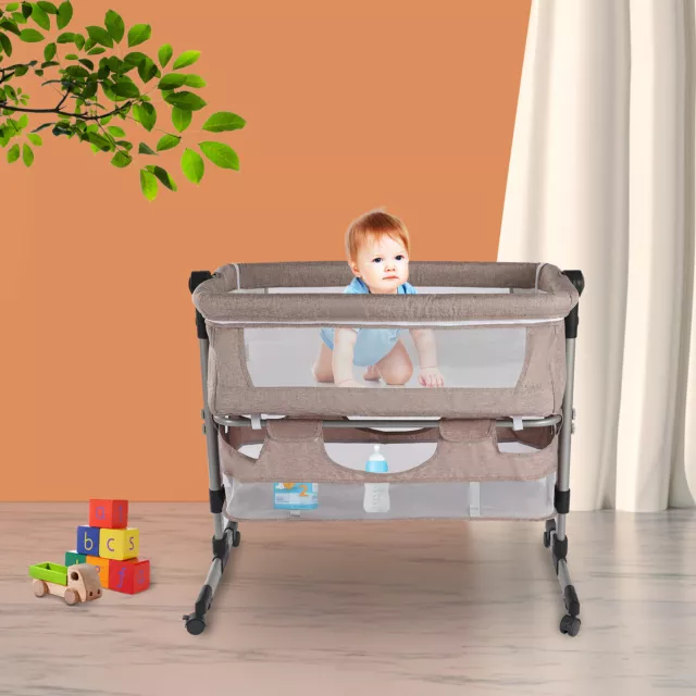 Portable Baby Bassinet Bedside Sleeper for Baby Easy Folding Crib w/ Storage