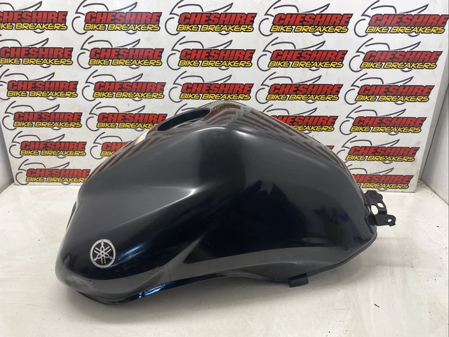 Yamaha fz6 2025 gas tank
