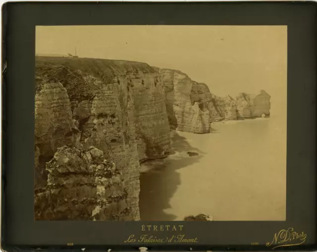N. D. France, Etretat, les falaises d&#039;Amont Vintage albumen print Tirag
