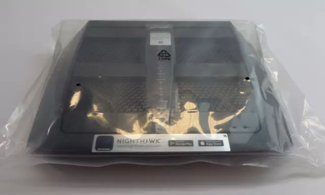 NETGEAR Nighthawk X6 R8000 AC3200 router WiFi tri-band nuovo