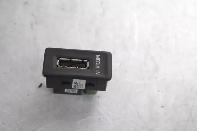 Volkswagen Golf MK7 Media En Prise Connecteur 5G0035222A 2