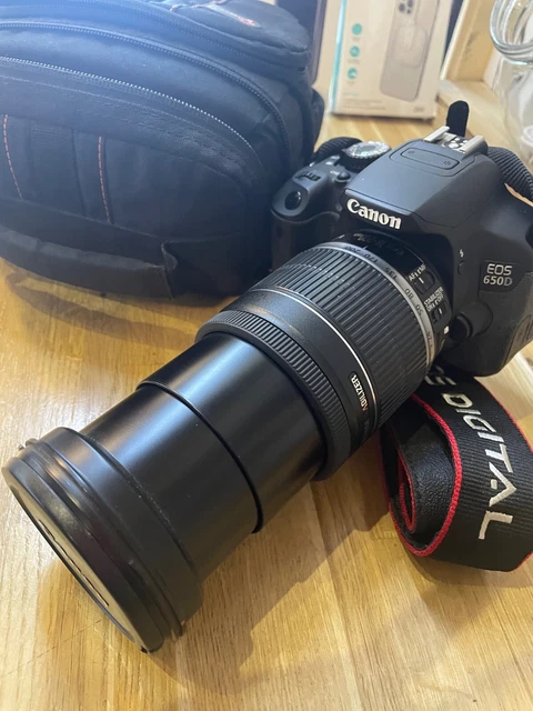 Appareil Photo Reflex Canon EOS 650d Objectif canon EF- S 18-200mm