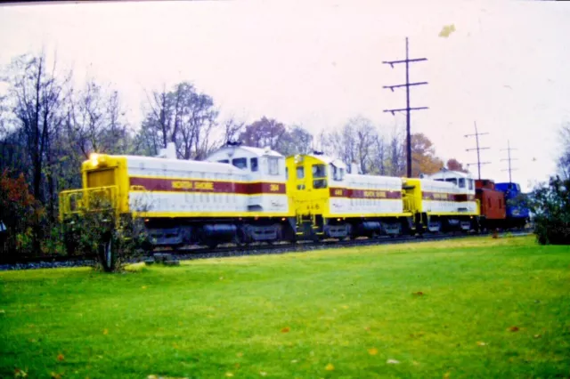 Kodachrome Original Slide North Shore Railroad Diesel Switcher 264( 1997) CC1402